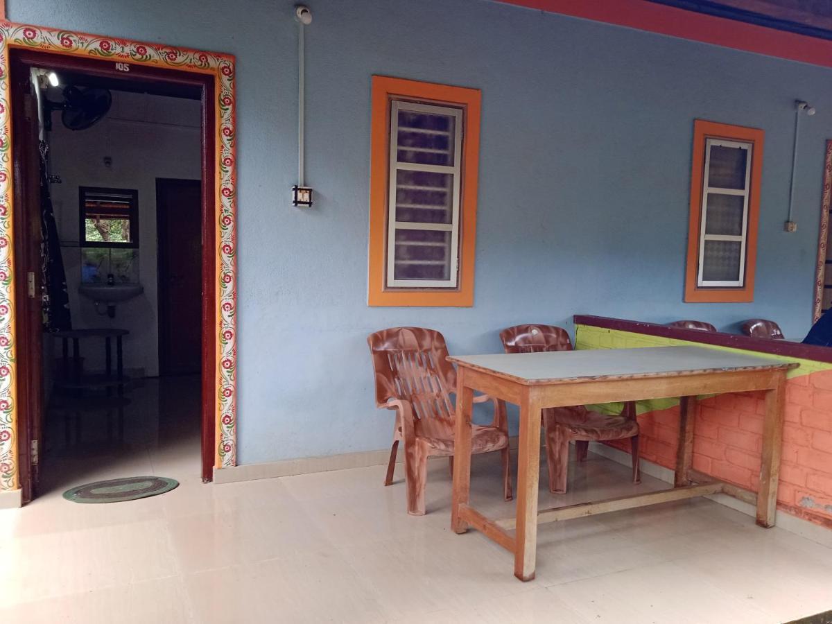 Gundappa Cafe Gokarna Kudle Beach Eksteriør bilde