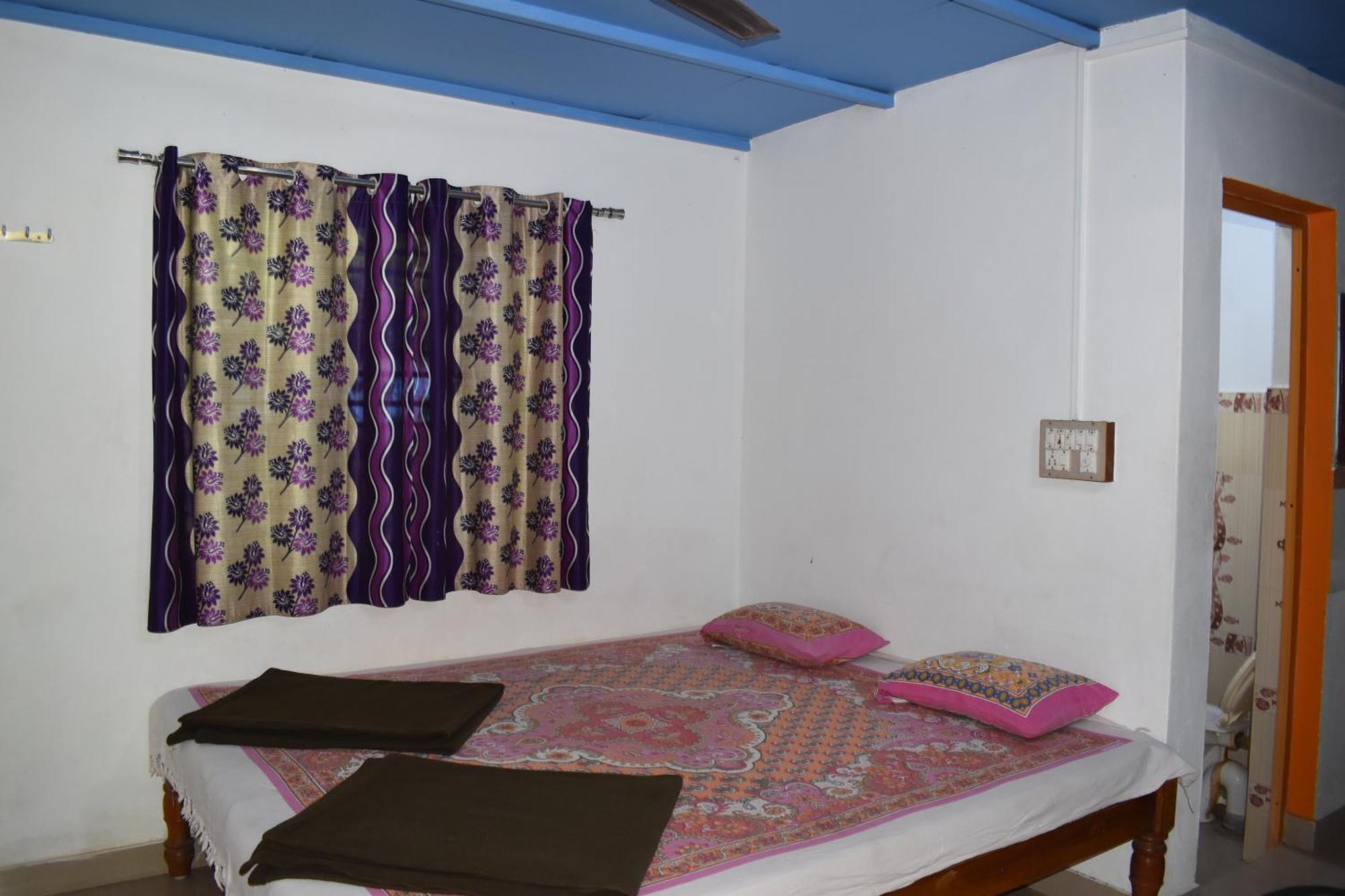Gundappa Cafe Gokarna Kudle Beach Eksteriør bilde